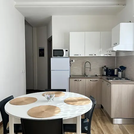 Easy Lägenhet Bergamo