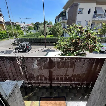 Apartment Easy