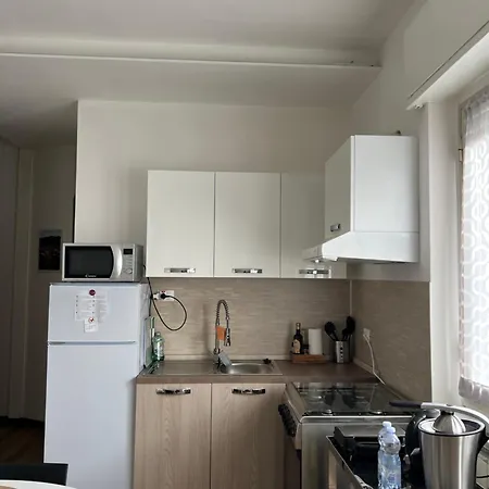 Easy アパート ベルガモ